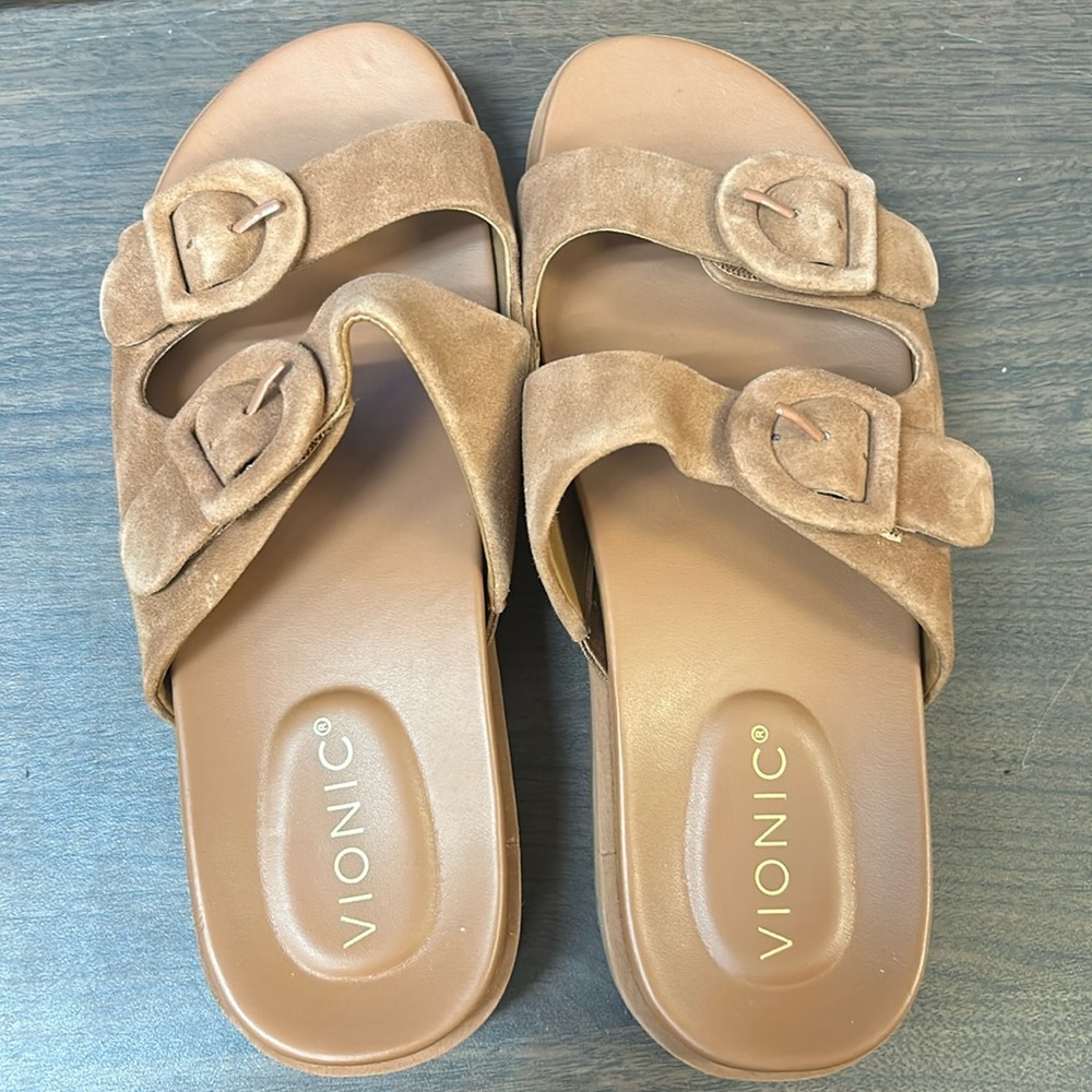 Vionic Brown Sandals - Picture 2 of 5